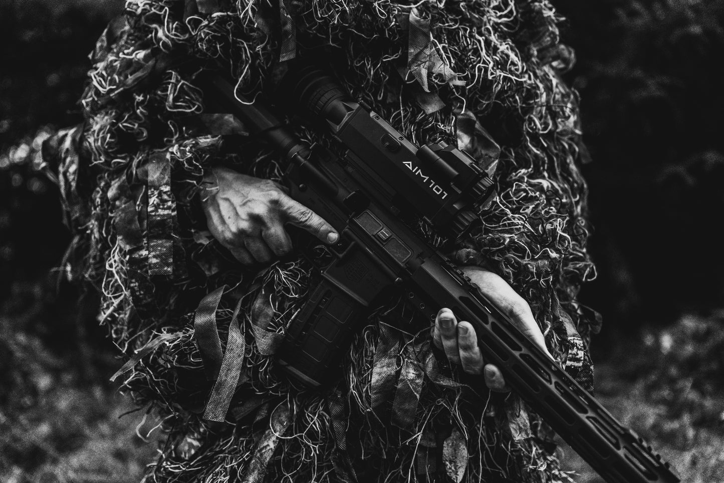 AIM101 Image Fusion Scope    640×512Thermal + NightVision + 1200LRF